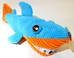 画像: ペットコ（PETCO）ドッグ・トイ（Leaps & Bounds Nubby Shark Dog Toy）シャーク
